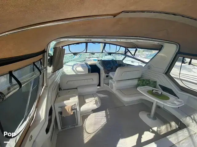 Sea Ray 400 Express Cruiser