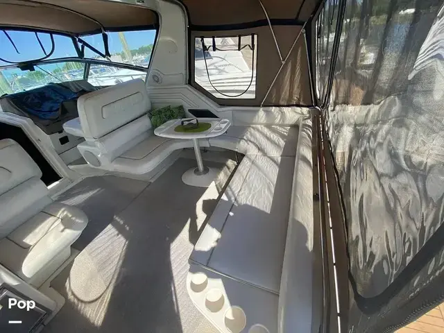 Sea Ray 400 Express Cruiser