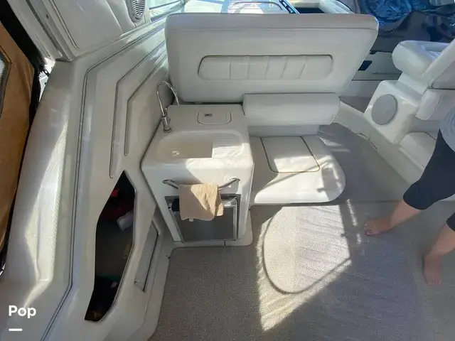 Sea Ray 400 Express Cruiser