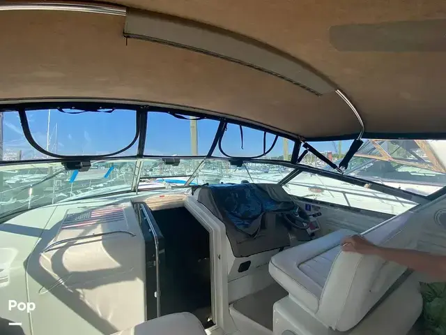 Sea Ray 400 Express Cruiser