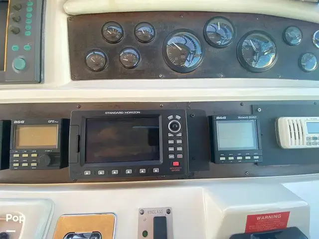 Sea Ray 400 Express Cruiser