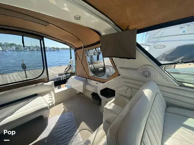 Sea Ray 400 Express Cruiser