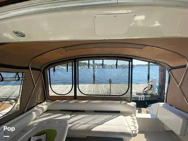 Sea Ray 400 Express Cruiser