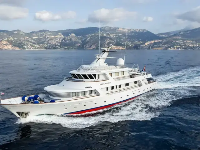 Feadship 126