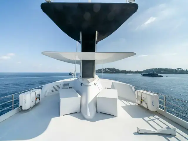 Feadship 126