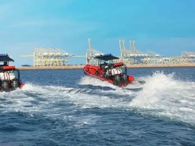 Ocean Craft Marine Fire Fighting 8.0 M