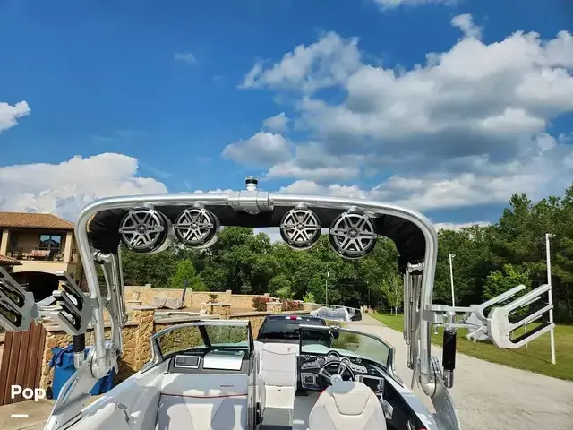 Mastercraft X23