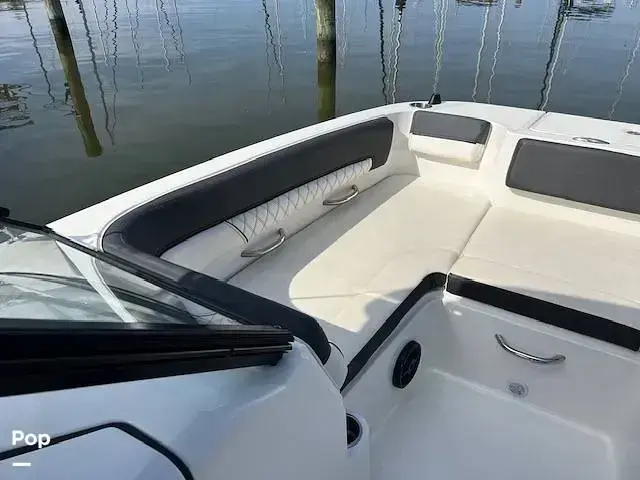 Bayliner Dx2200