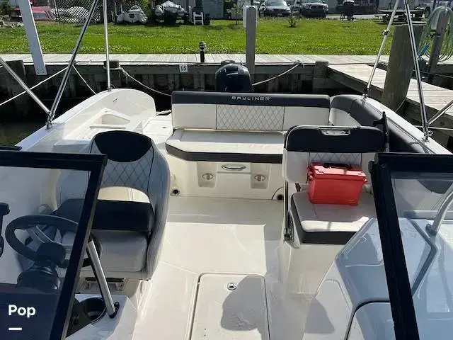 Bayliner Dx2200