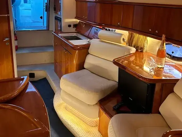 Sunseeker Super Hawk 48