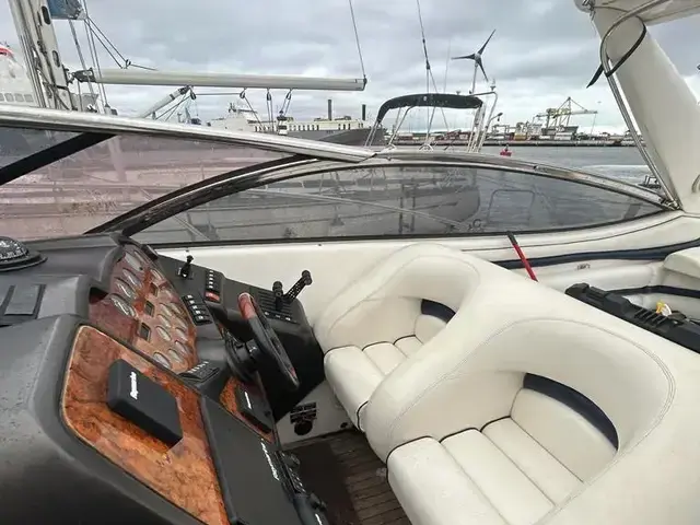 Sunseeker Super Hawk 48