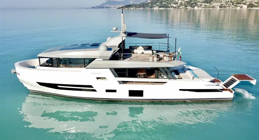 Arcadia Yachts Sherpa 80