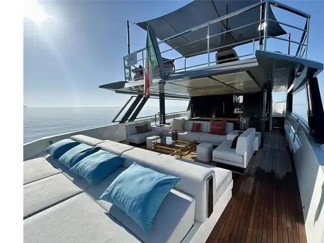 Arcadia Sherpa 80