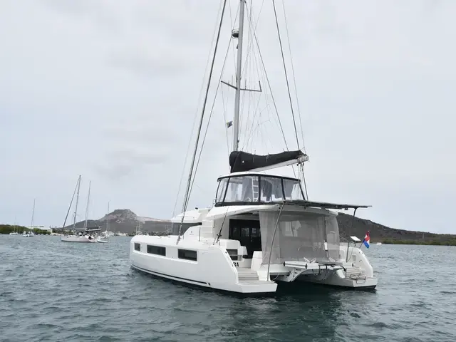 Lagoon 50