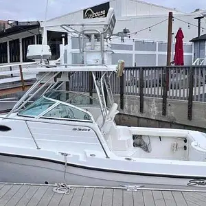 2003 Seaswirl Striper 2301