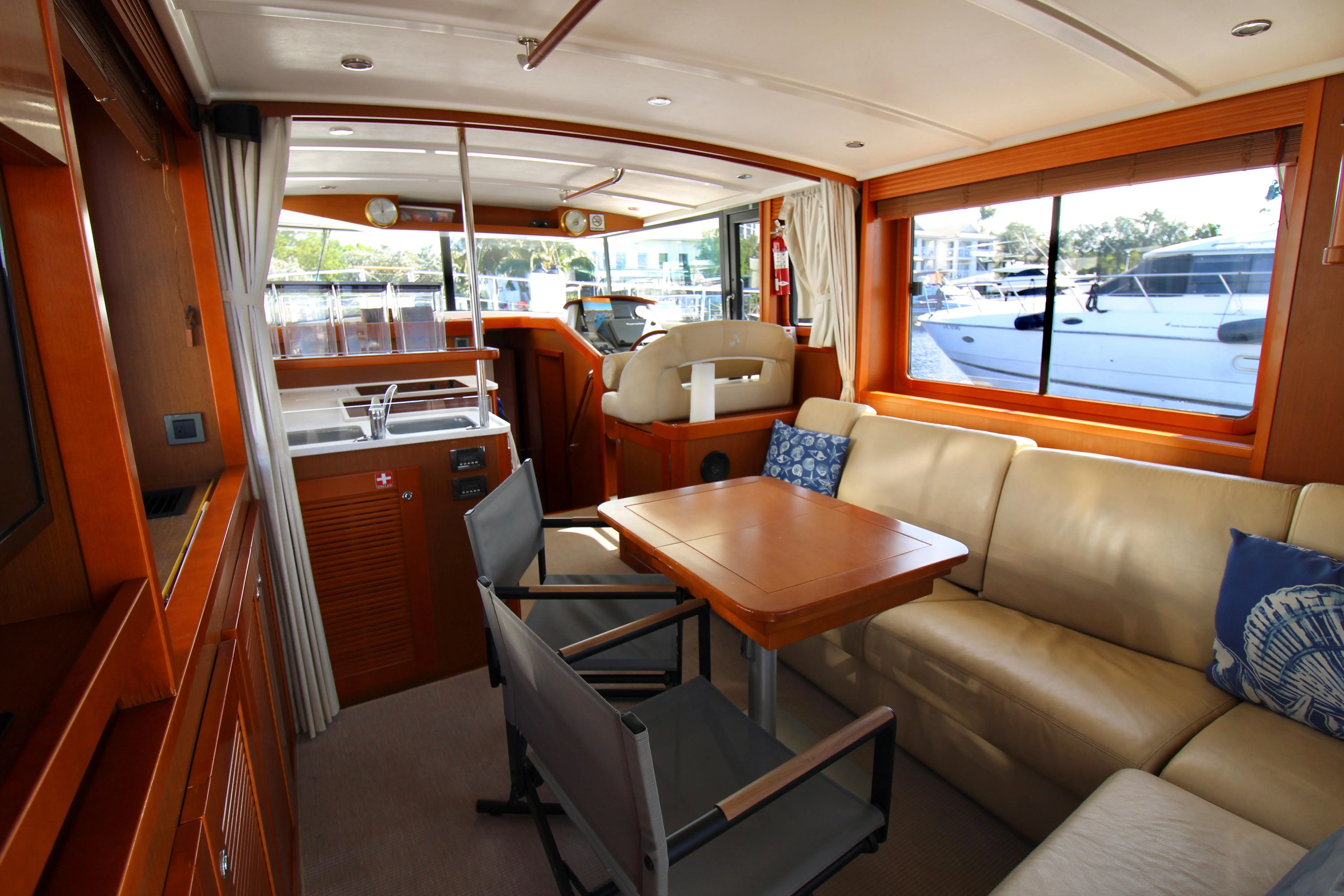 2014 Beneteau swift trawler 44