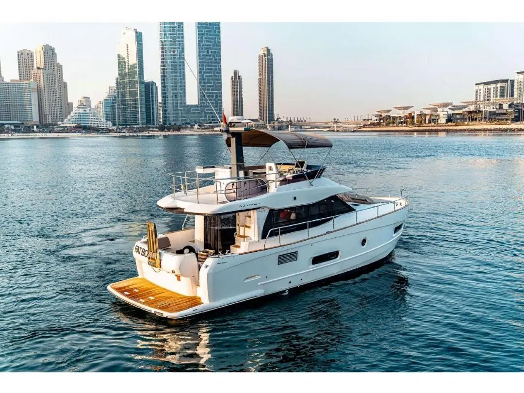 2021 Azimut magellano 43