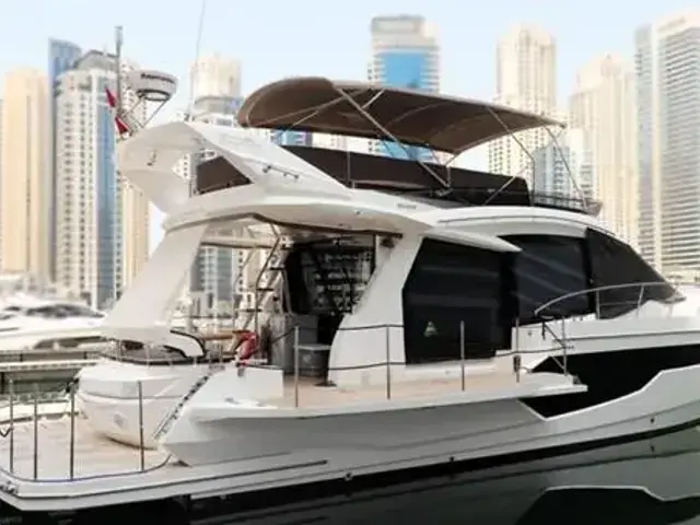 Galeon 500 Fly