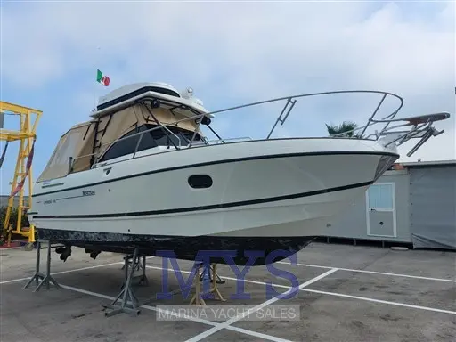 2001 Beneteau ombrine 800