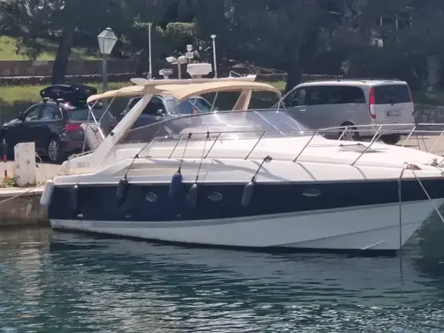 Sunseeker Mustique 42