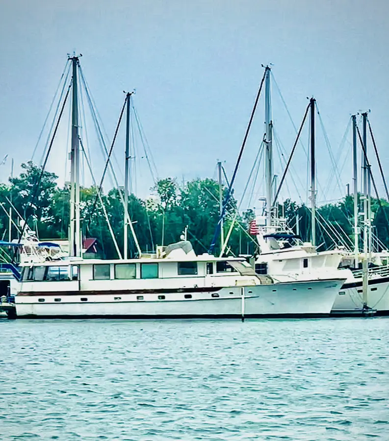 1964 American 75 motor yacht