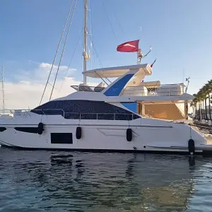 2023 Azimut Fly 60