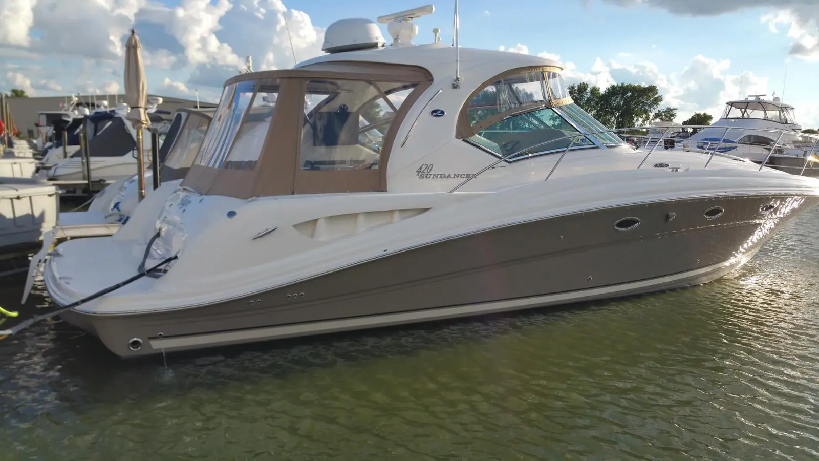 2005 Sea Ray sundancer 420