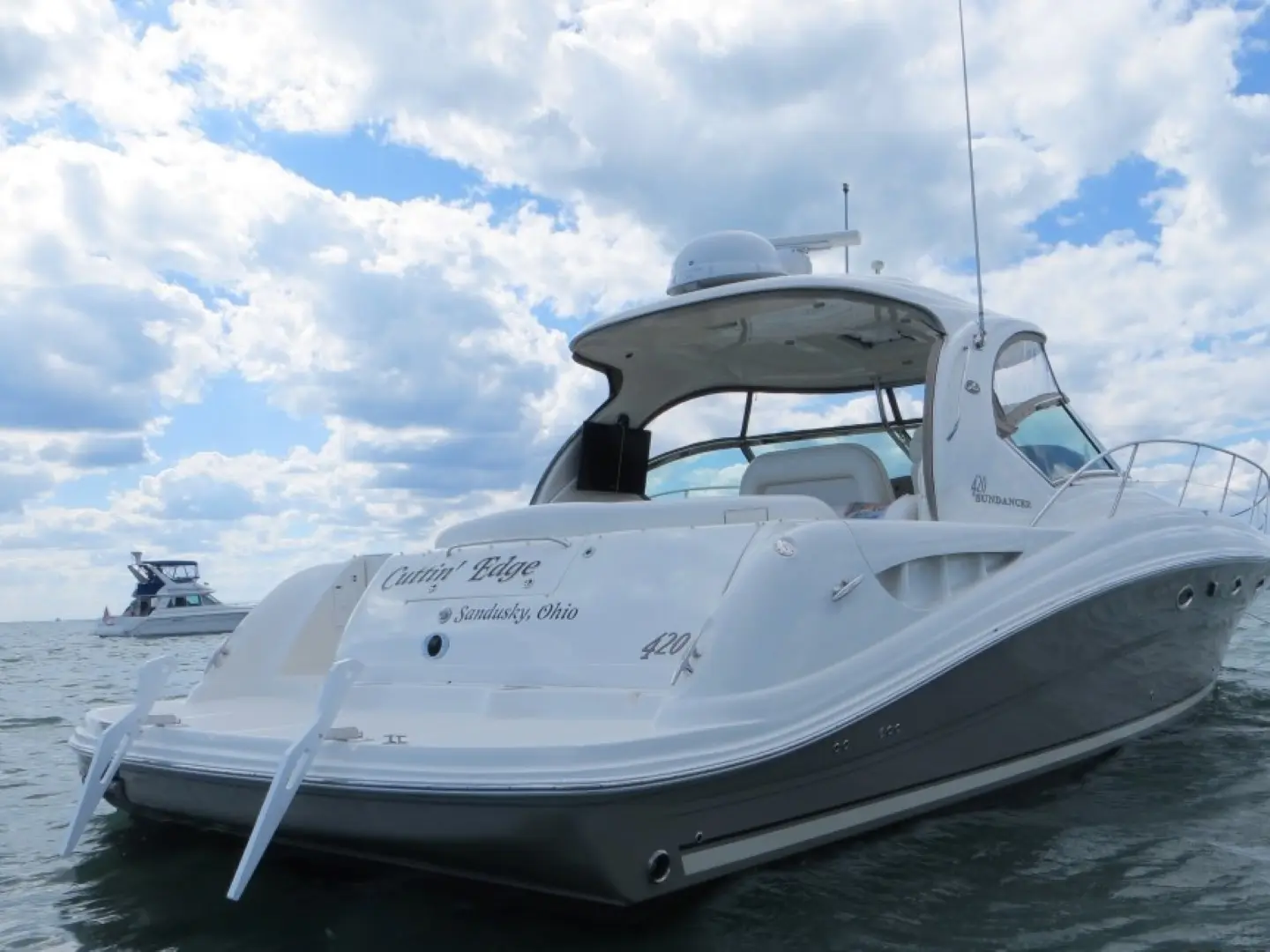 2005 Sea Ray sundancer 420