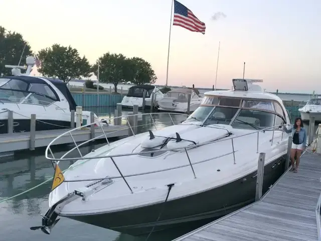 Sea Ray Sundancer 420