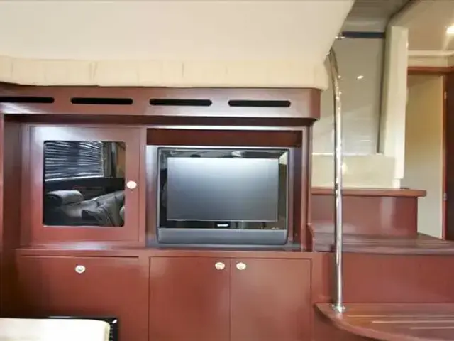 Sea Ray 40 Motor Yacht