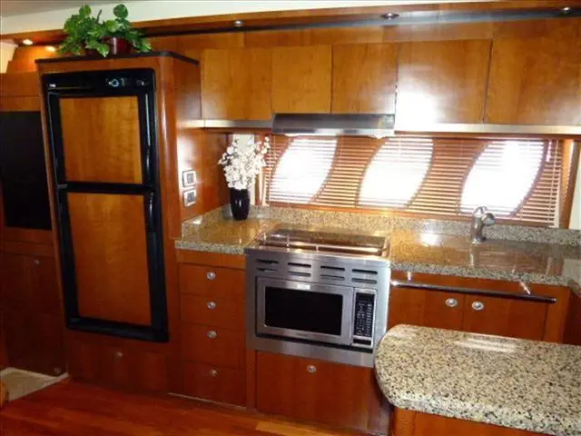 2006 Sea Ray 48 sundancer