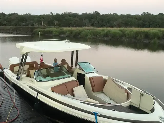 Chris-Craft Calypso 30