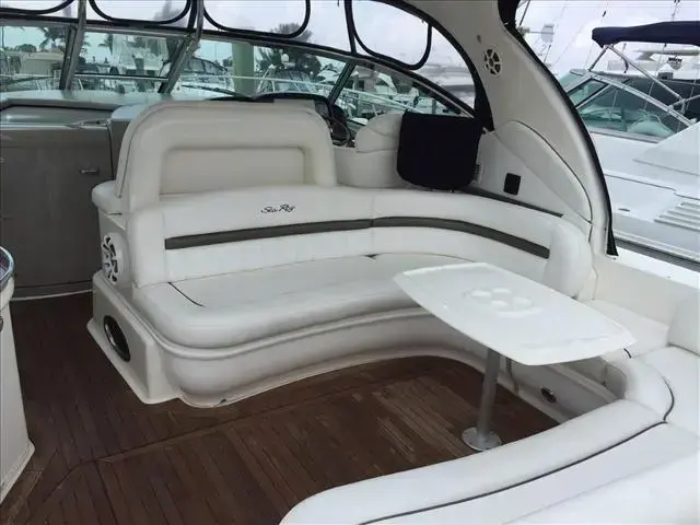 Sea Ray 44 Sundancer