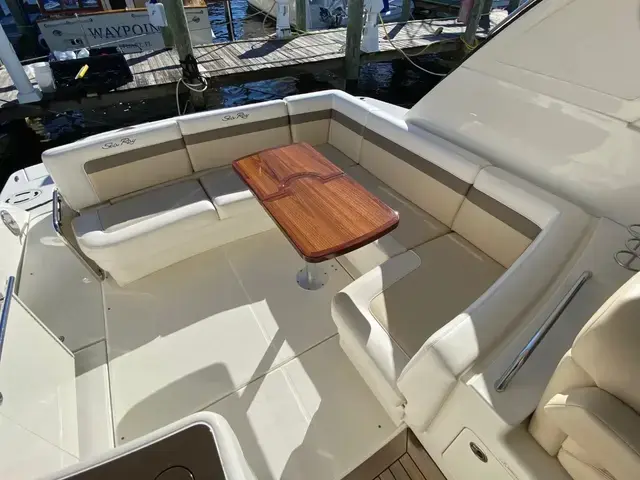 Sea Ray 450 Sundancer