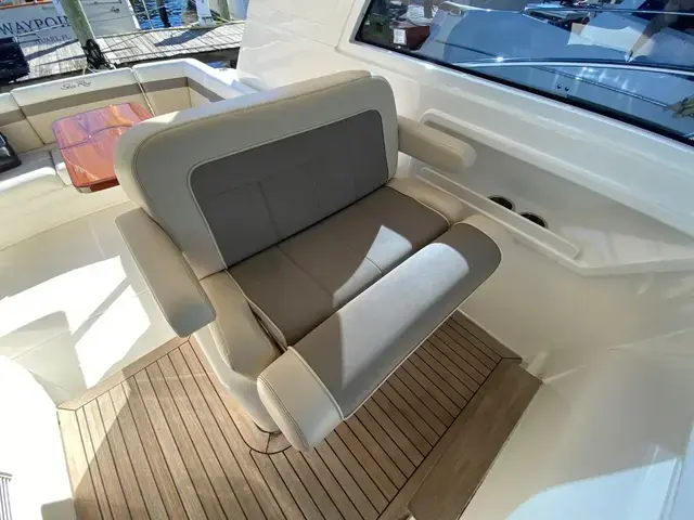 Sea Ray 450 Sundancer