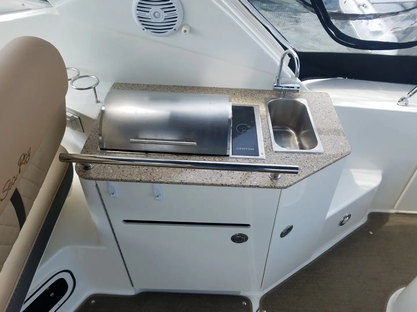 2016 Sea Ray sundancer 310