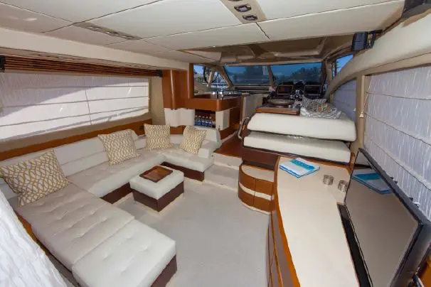 2012 Azimut flybridge collection 53