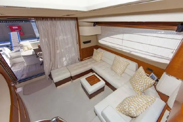 2012 Azimut flybridge collection 53