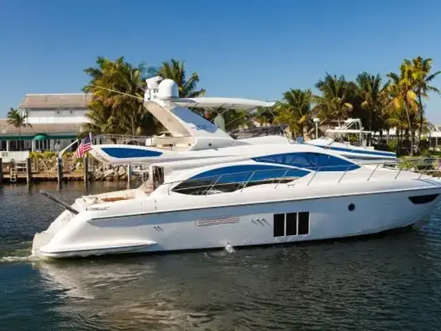 Azimut Flybridge Collection 53