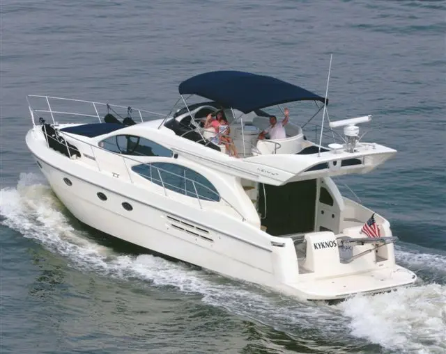 2005 Azimut 46