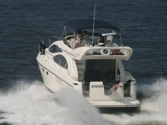 Azimut 46