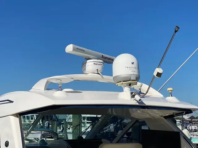 Sea Ray 450 Sundancer