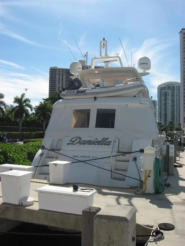 2000 Azimut 70 sea jet