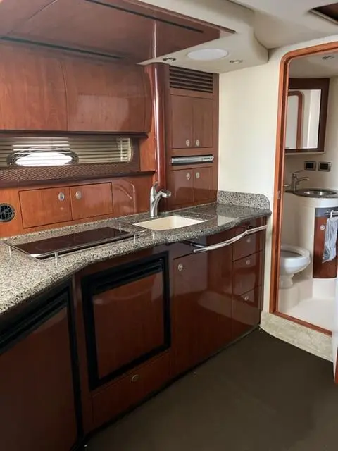 2005 Sea Ray 390 sundancer