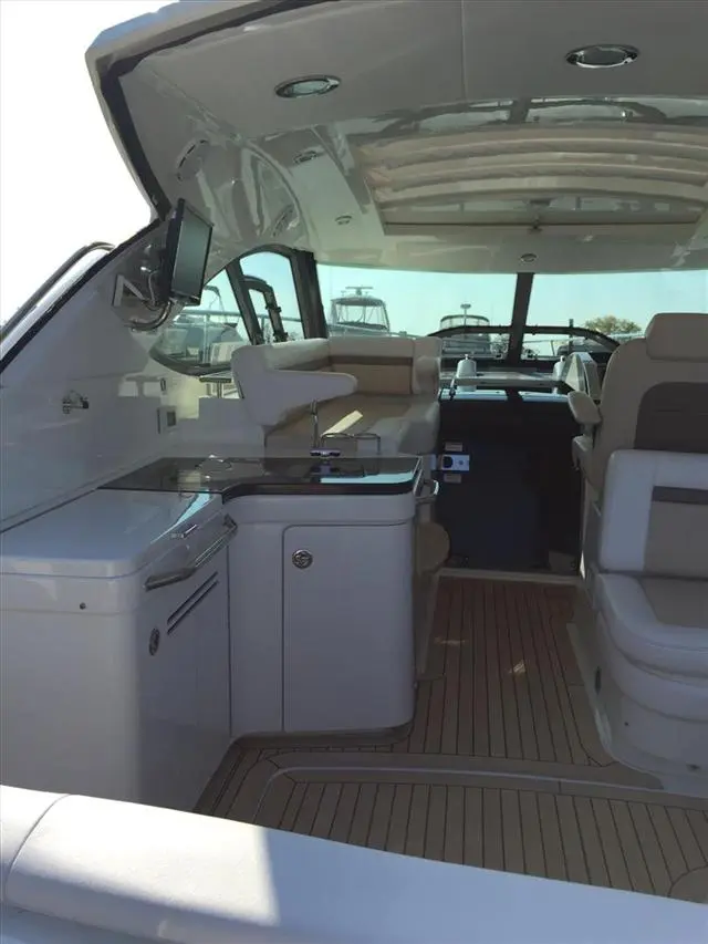 2013 Sea Ray 410 sundancer