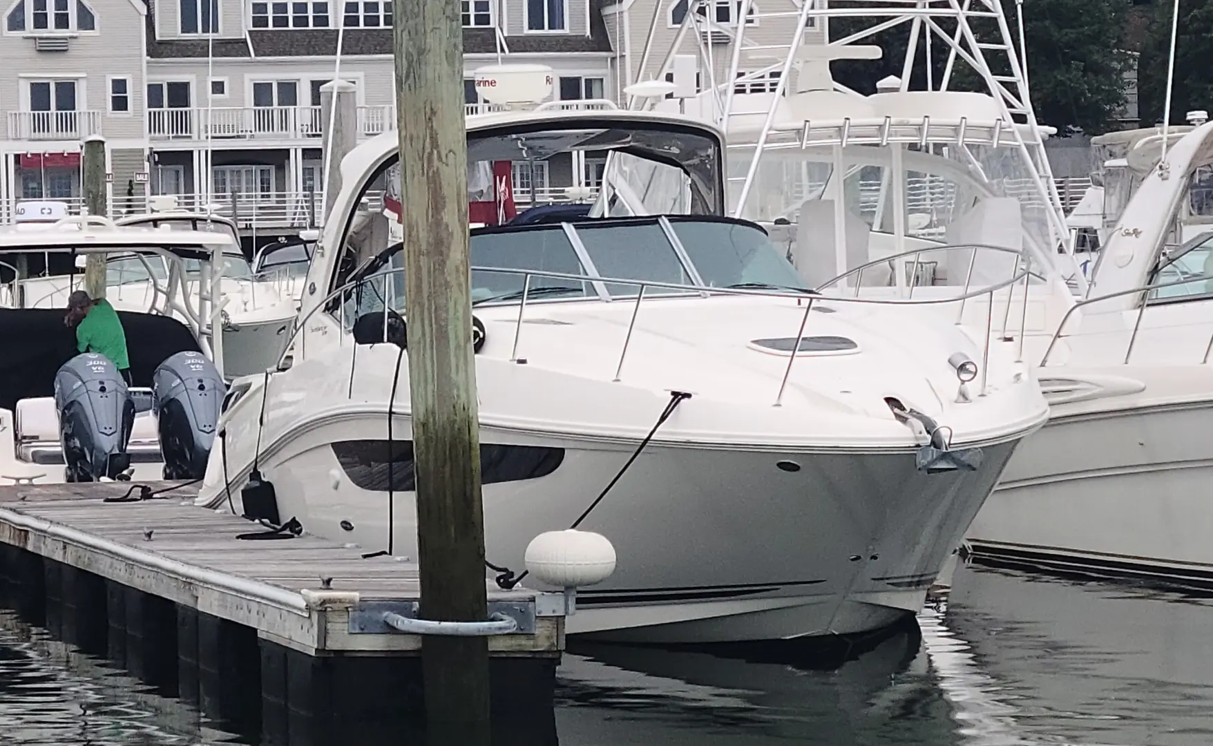 2016 Sea Ray 370 sundancer