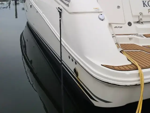 Sea Ray Sundancer 370