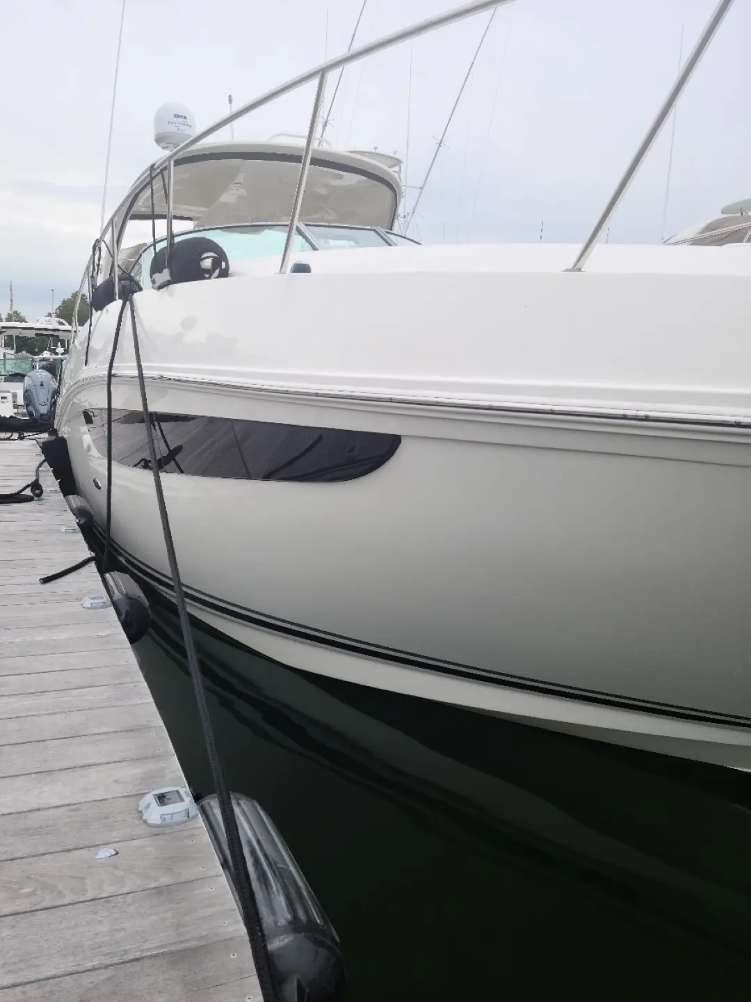 2016 Sea Ray 370 sundancer