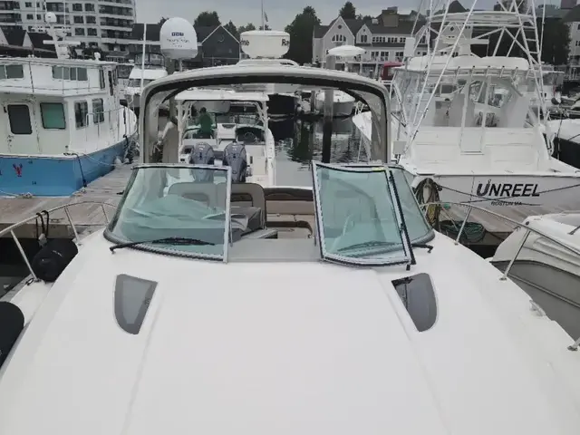 Sea Ray Sundancer 370