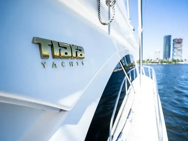 Tiara 3900 Convertible